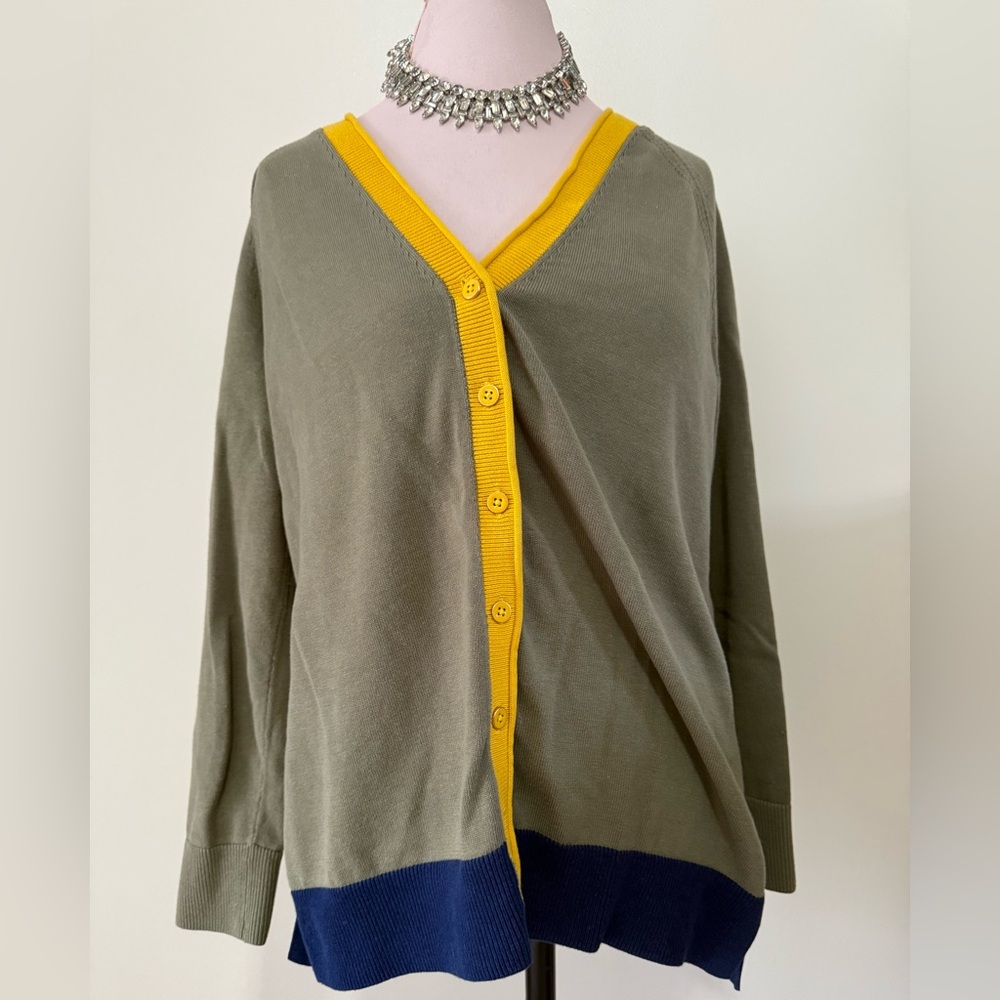 Talbots “Sagebrush” Olive green with yellow trim girlfriend cardigan in size LG